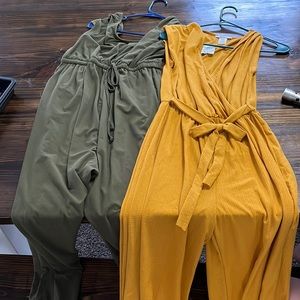 2 rompers
